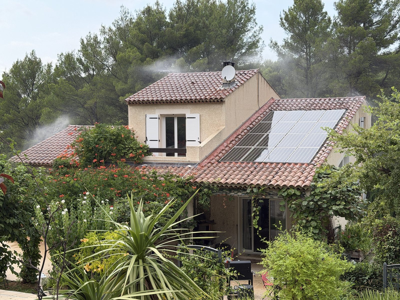 Maison provençale équipée d’un système d’aspersion DOMDEAU